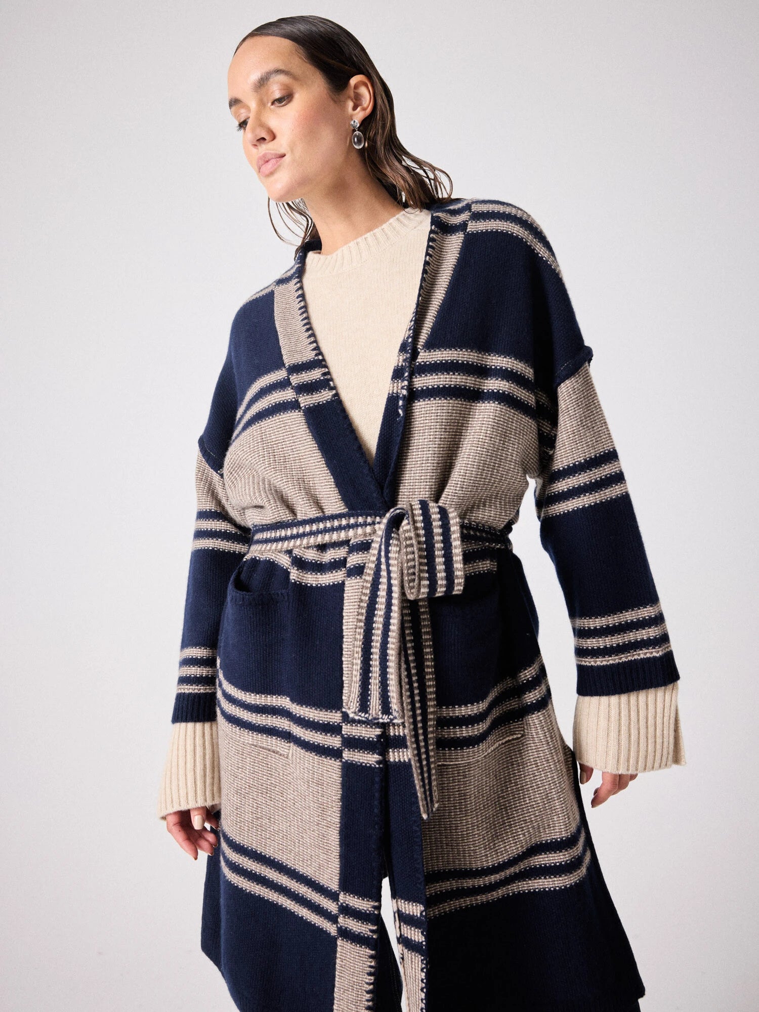 Stripe knit cardigan in navy and beige with tie belt