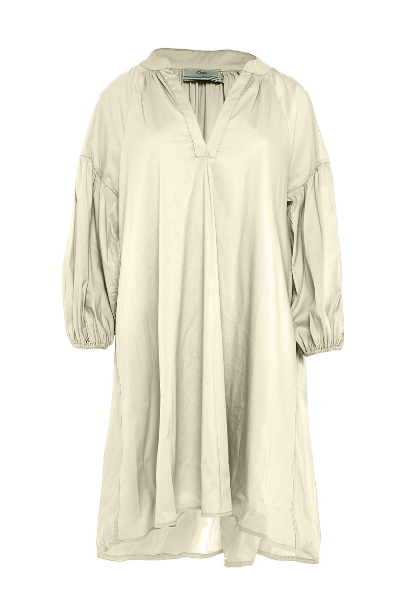 Short trapese dress with long sleeves and elasticated  cuffs with notch neck in an off-white