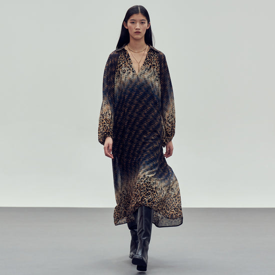 dark blue/black long sleeve v neck viscose dress with bohemian style pattern