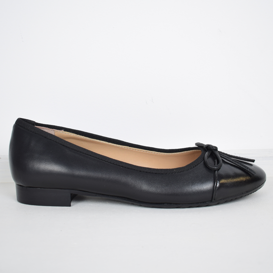 Black leather ballet flats with bow detail