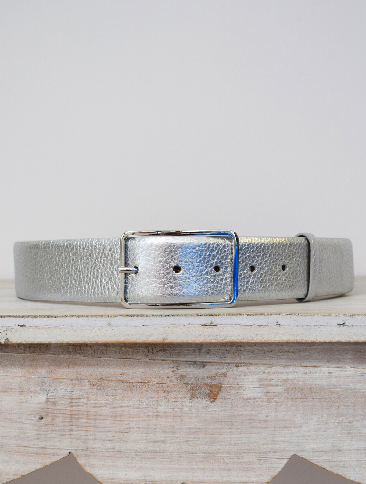 Silver belt with thin silver buckle