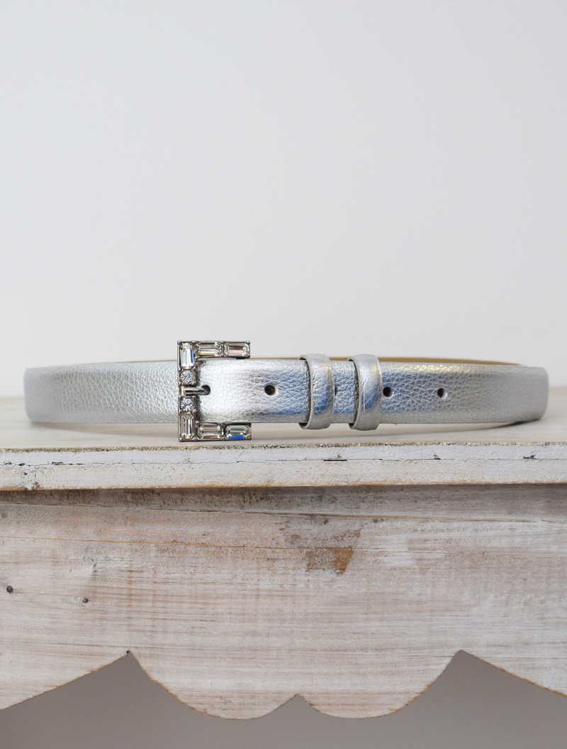 Silver belt with buckle 