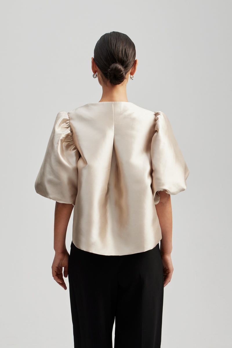 Short puff sleeve satin jacket in champagne