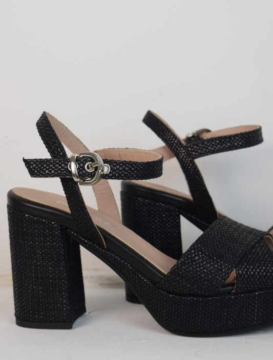 Dubai Sandal Raffia Black