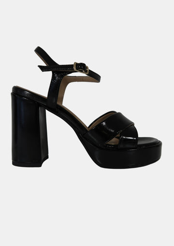 Pippa Sandal Black Shine