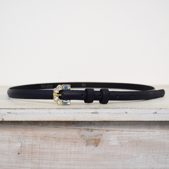 Narrow leather navy belt