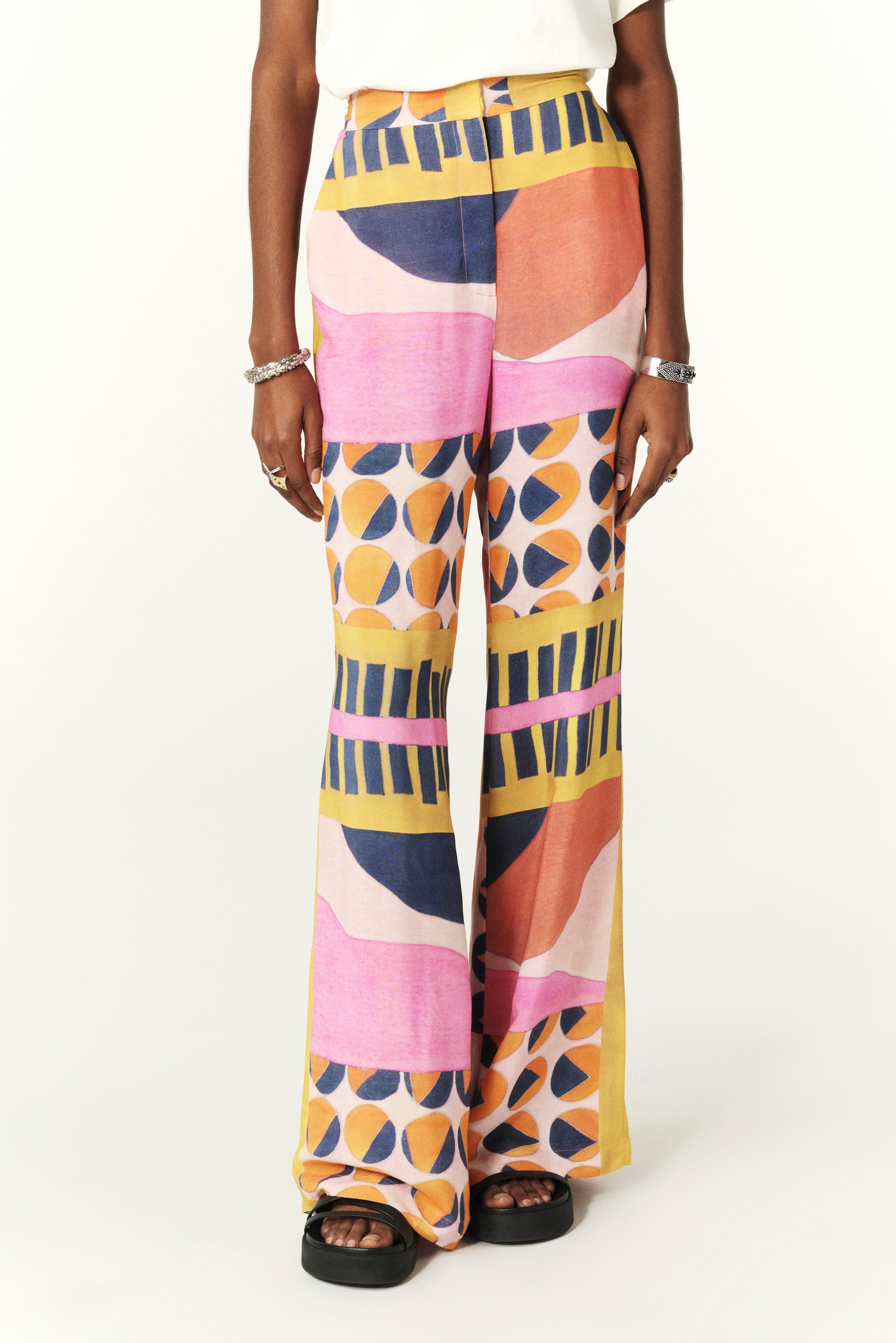 Wide leg graphic print trousers