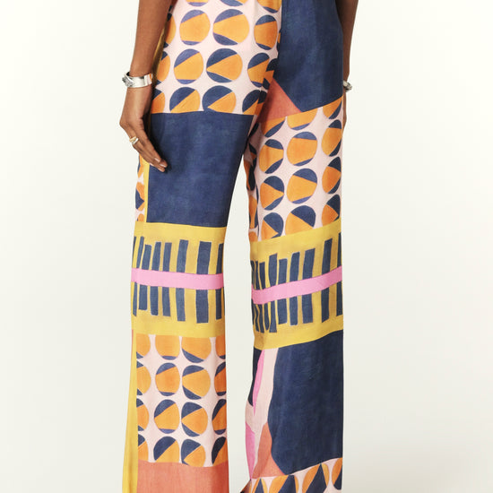 Wide leg graphic print trousers