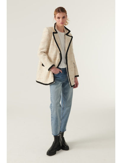 Ecru boucle jacket with contrast ecru trim with gold popped fastening and two front flap pockets