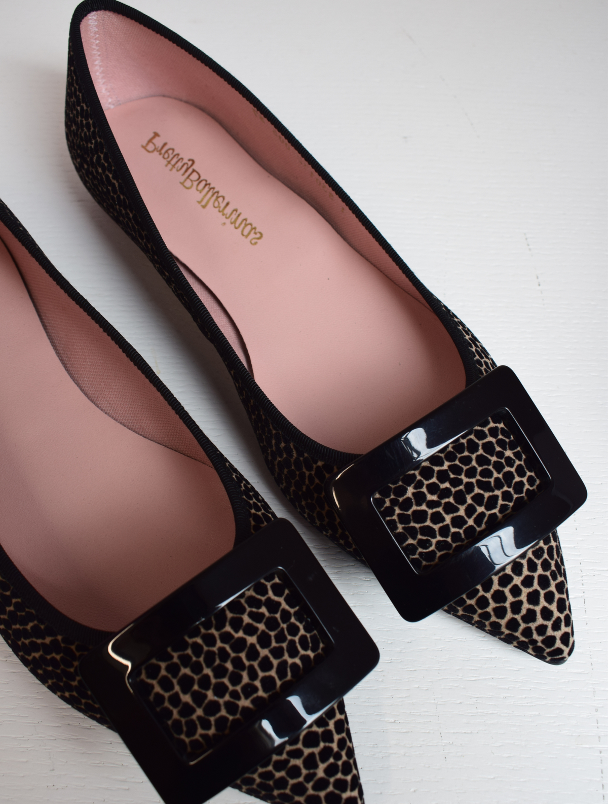 Cheetah print textured fabric ballet shoes with pointed toe