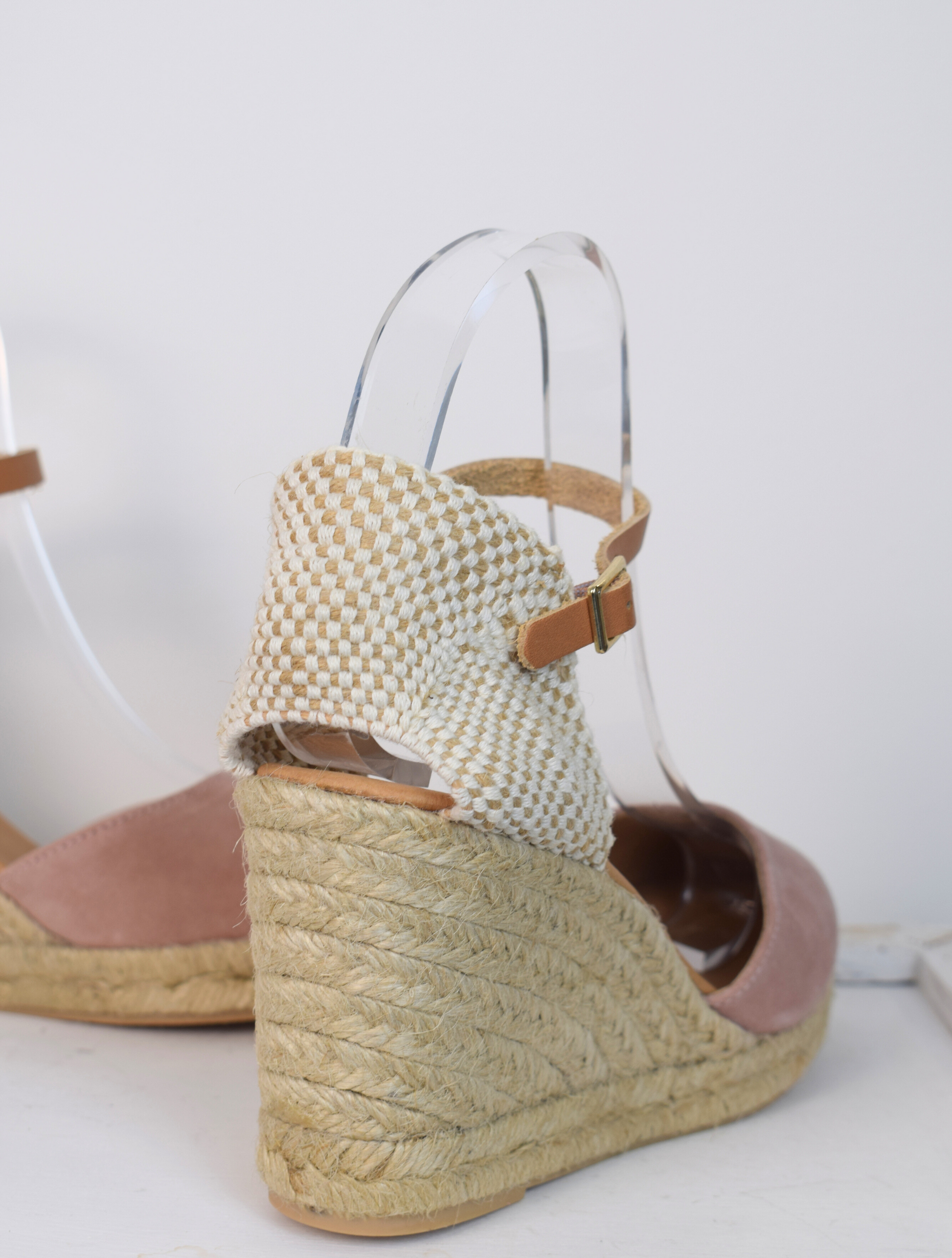  blush coloured wedge sandal with closed toe