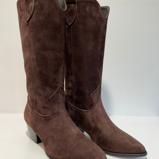 Chocolate brown suede mid length pull on cowboy style boots