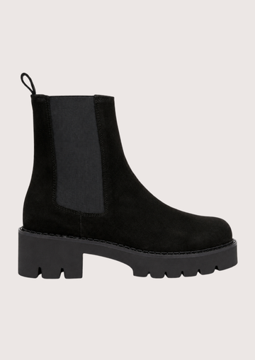 black boot with suede and elasticated pull on section 