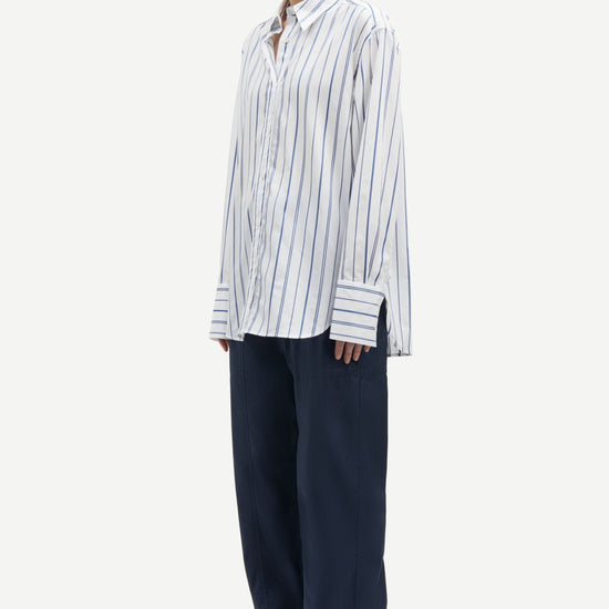 Side view Salovas Shirt True Navy Stripe 