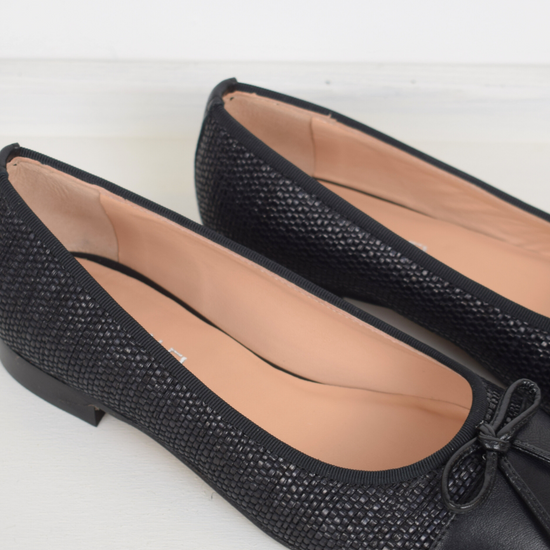 black raffia leather ballet flat