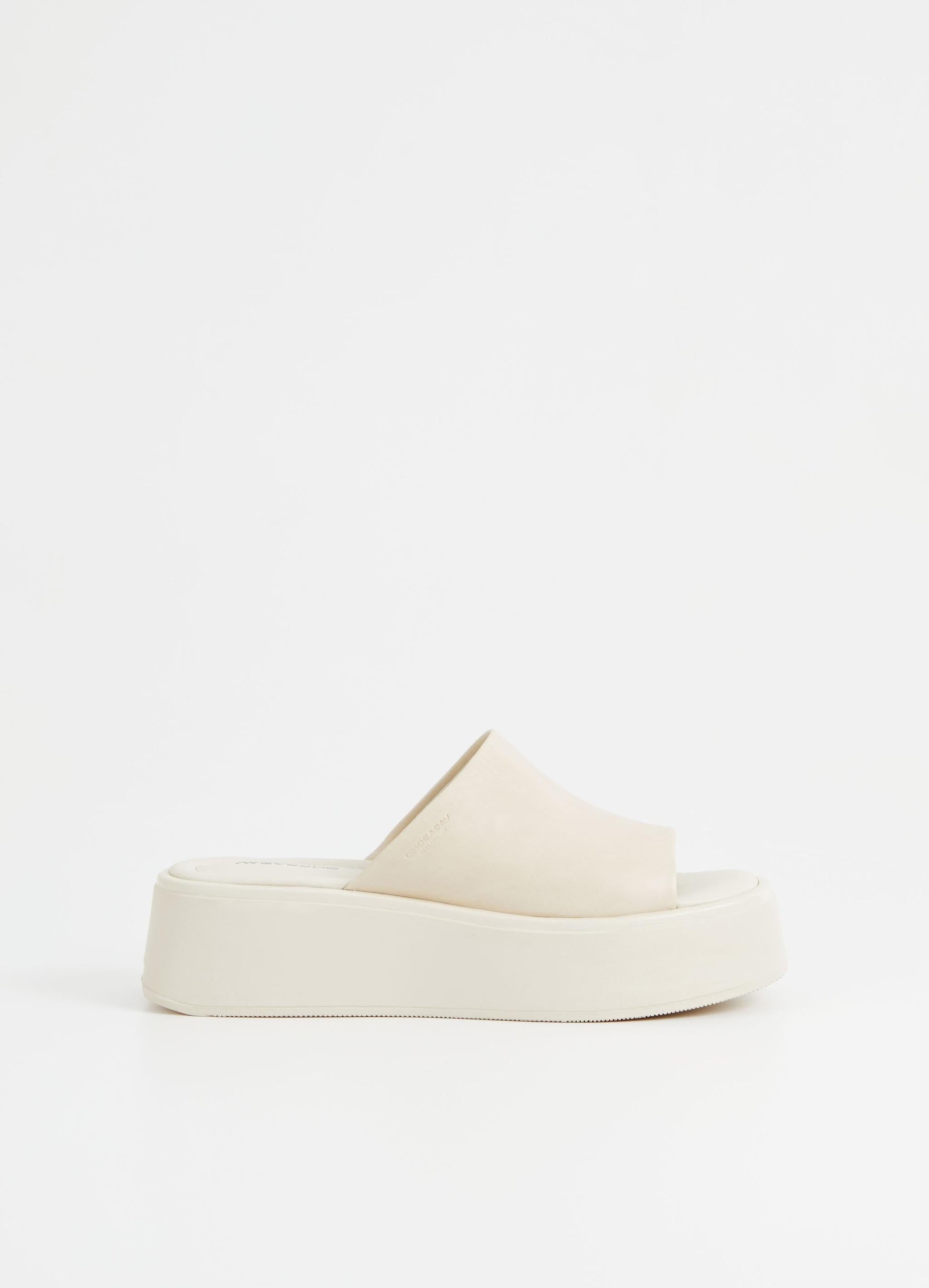 Cream chunky flatform leather slider