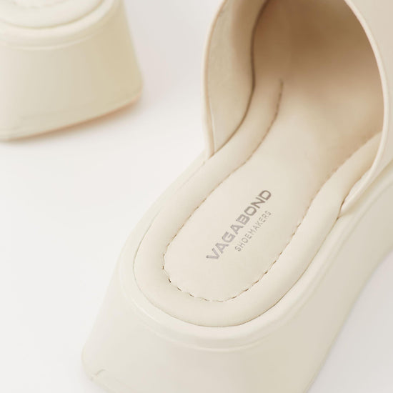 Cream chunky flatform leather slider