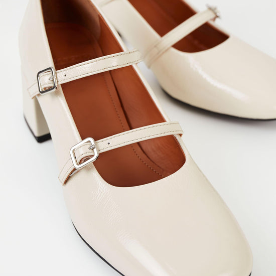 Cream patent mary jane style shoes with block heel and double thin strap