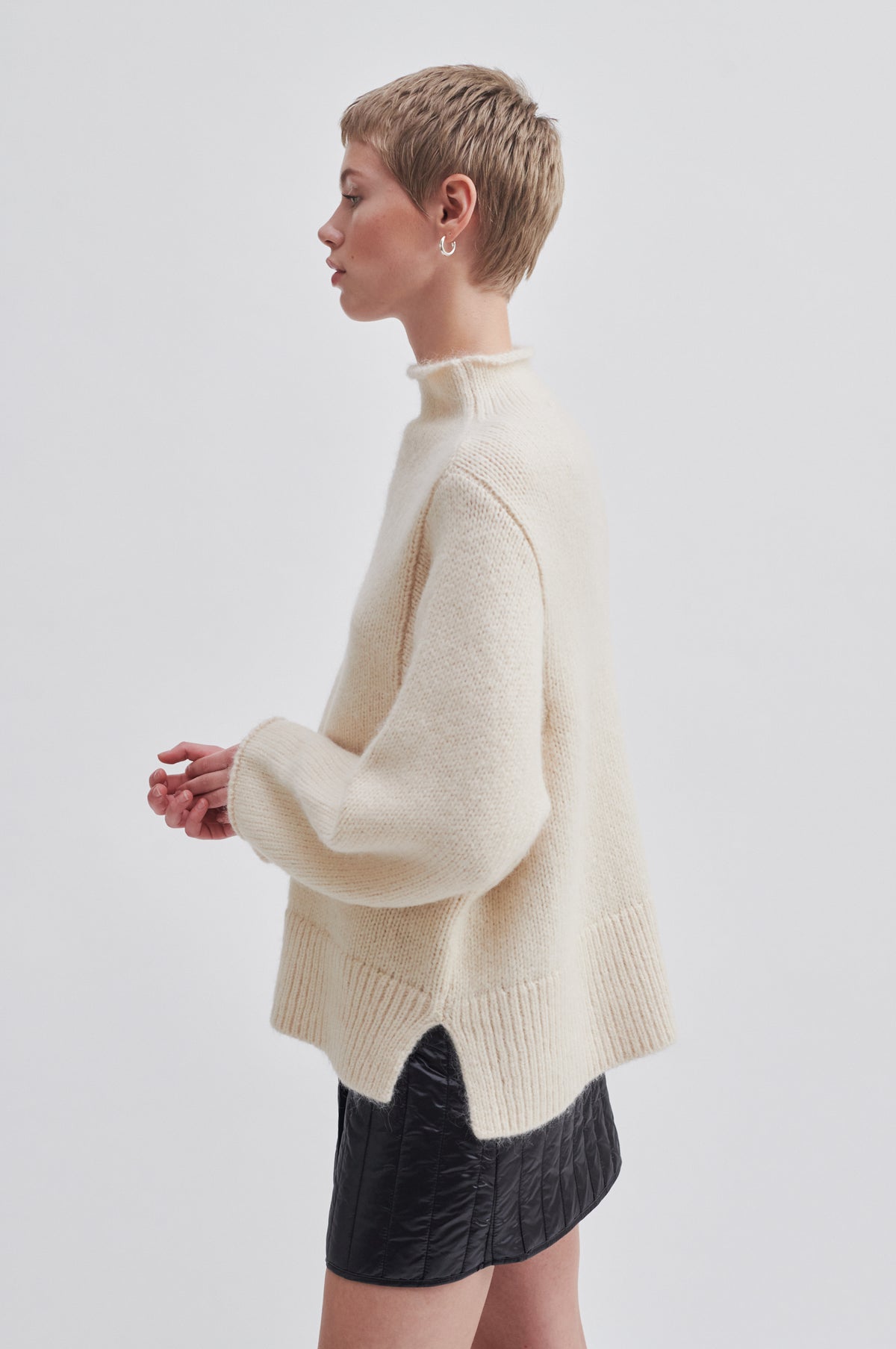 Ecru chunky knit with a turtle neck