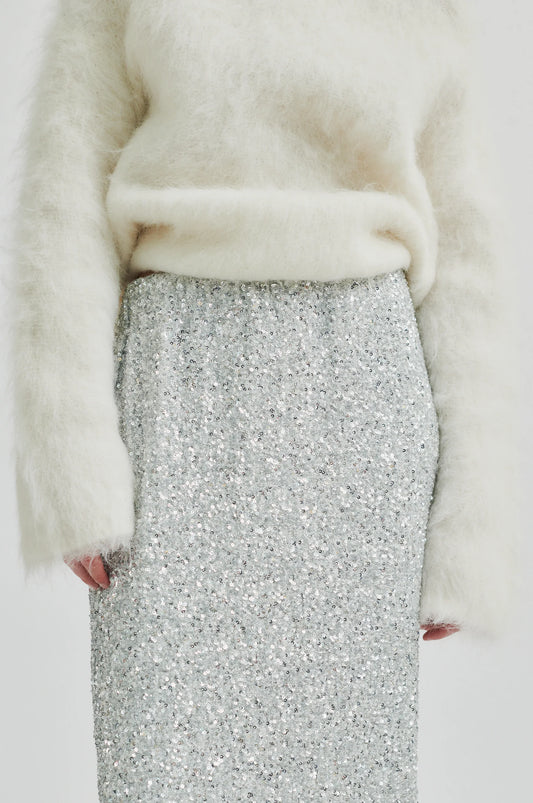 long sequin skirt with rear split and elasticated waist close up