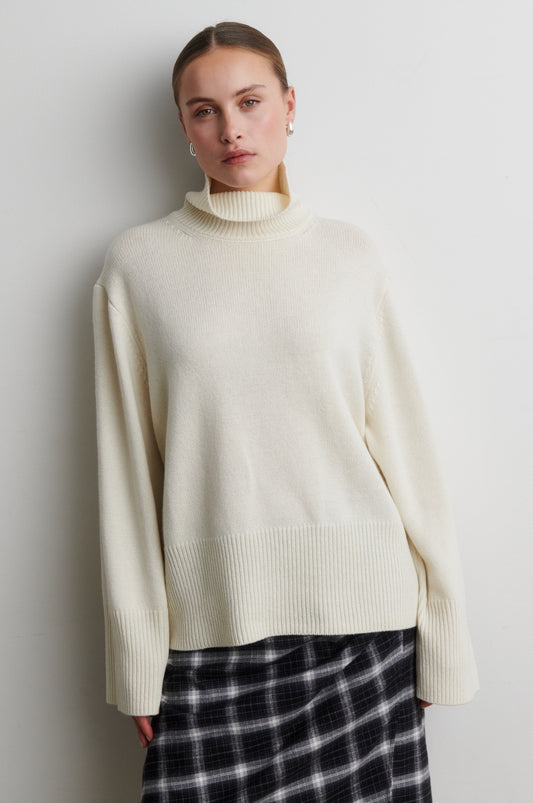 Cream turtle neck long sleeve knit From Second Female
