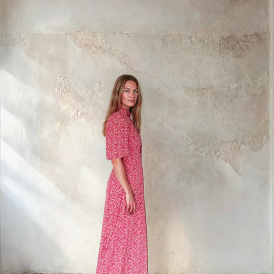 Ditsy print V neck sleeve with elbow length sleeves from Sirens