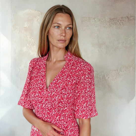 Ditsy print V neck sleeve with elbow length sleeves from Sirens