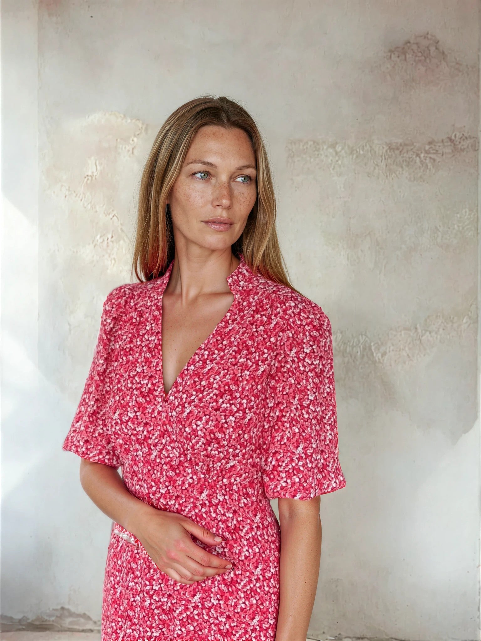 Ditsy print V neck sleeve with elbow length sleeves from Sirens