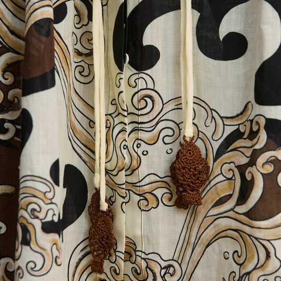 close up of pattern on clothing 