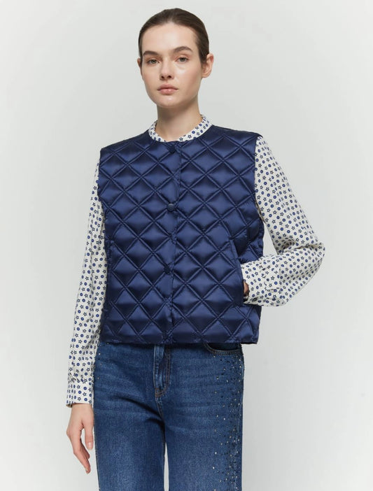 navy sleeveless quilted gilet model shot