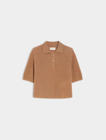 short sleeve knitted polo style shirt with 3 buttons and a slight shimmer from iblues