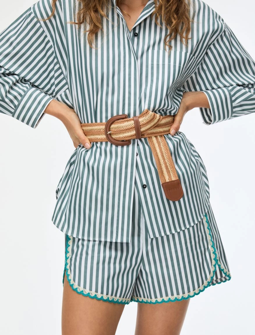 beige and tan raffia woven belt with tan leather buckle  model