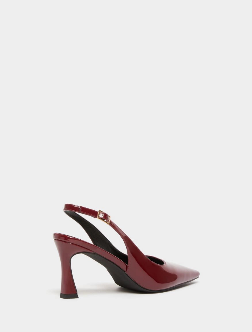 dark red patent leather sling back heels with squared toe from iblues rear view