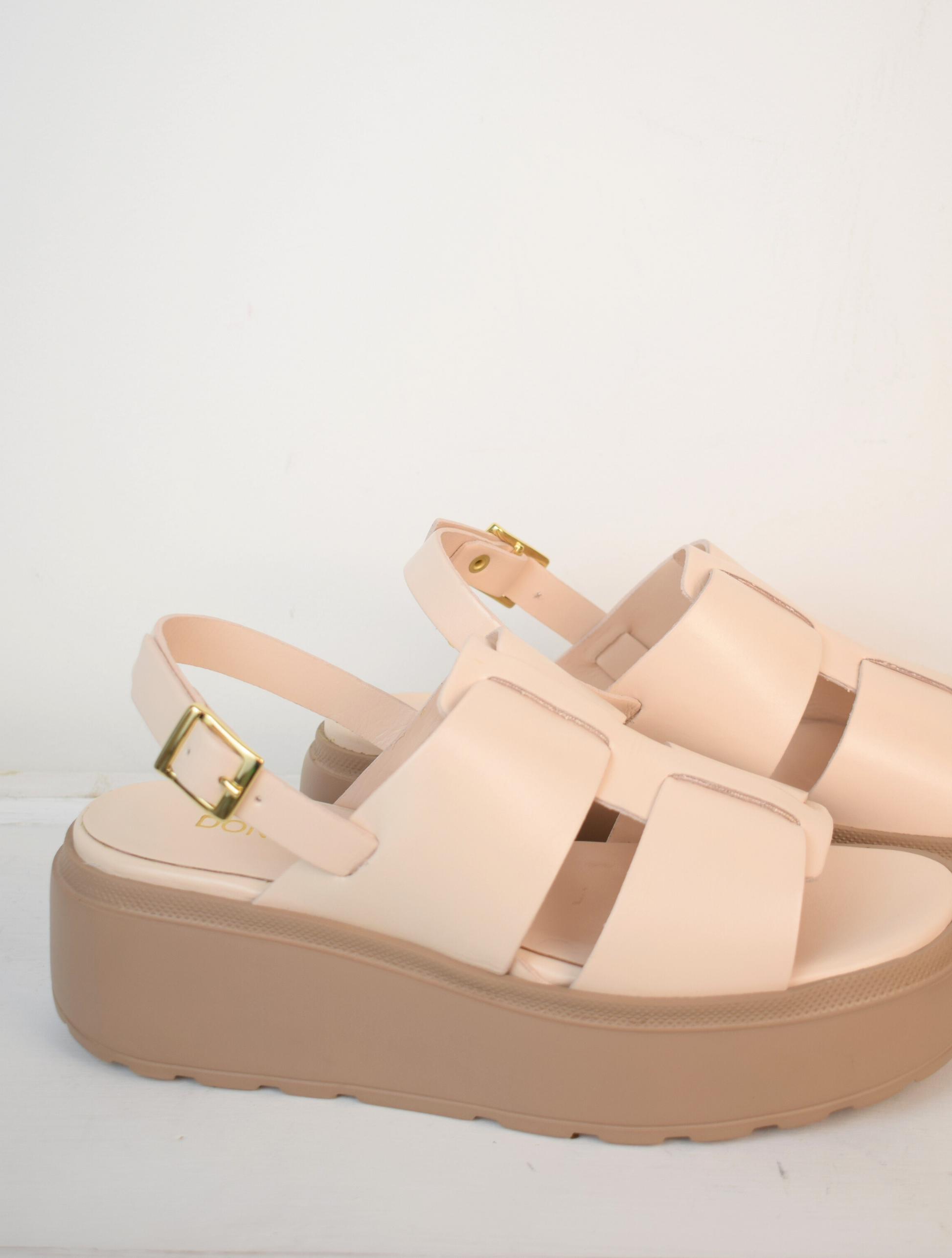 Platform sandle with ankle strap  