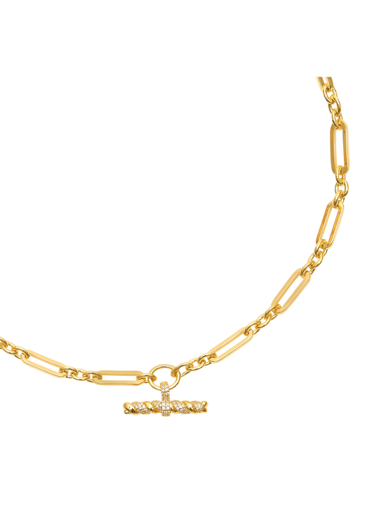 gold link necklace with cz t bar pendant close up