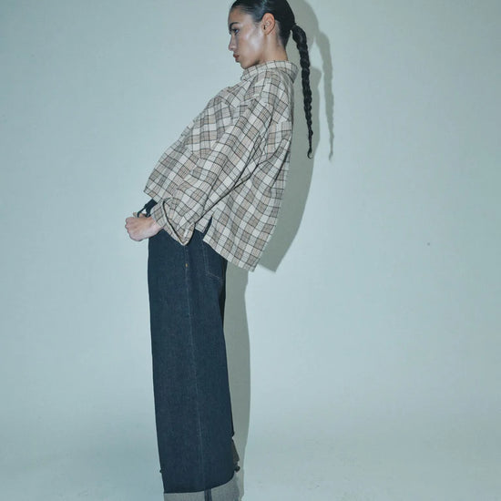 brown/beige checked shirt with chest pocket and black buttons from heyanno side view