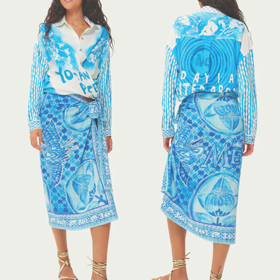 rectangular blue print scarf from me369 model shot