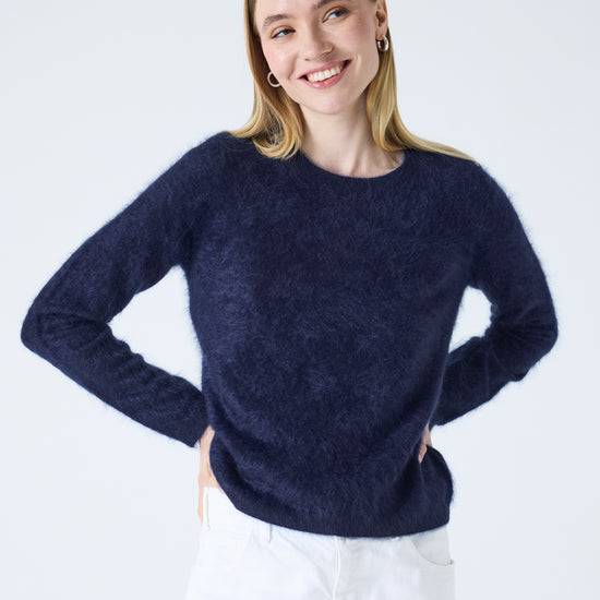 crew neck navy cashmere jumper with fluffy texture