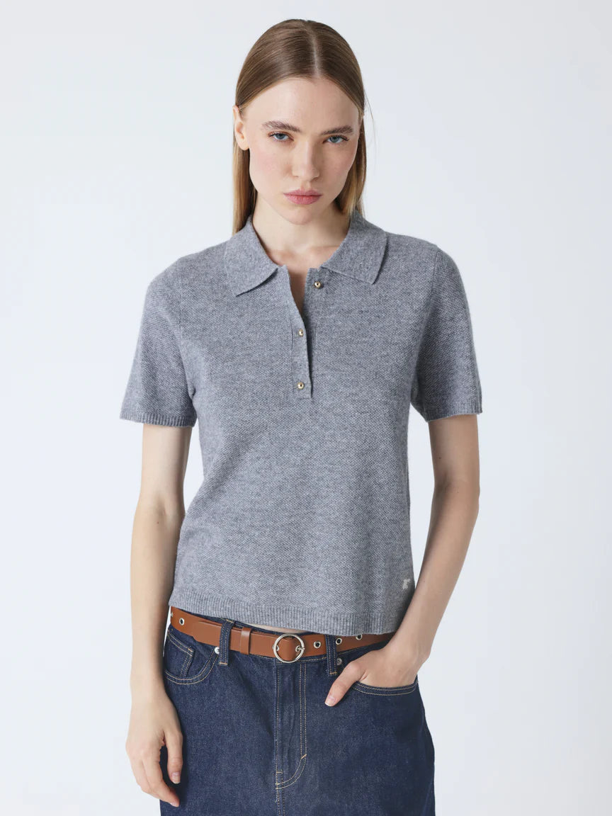 short sleeve grey cashmere knit with collar and rib detailing
