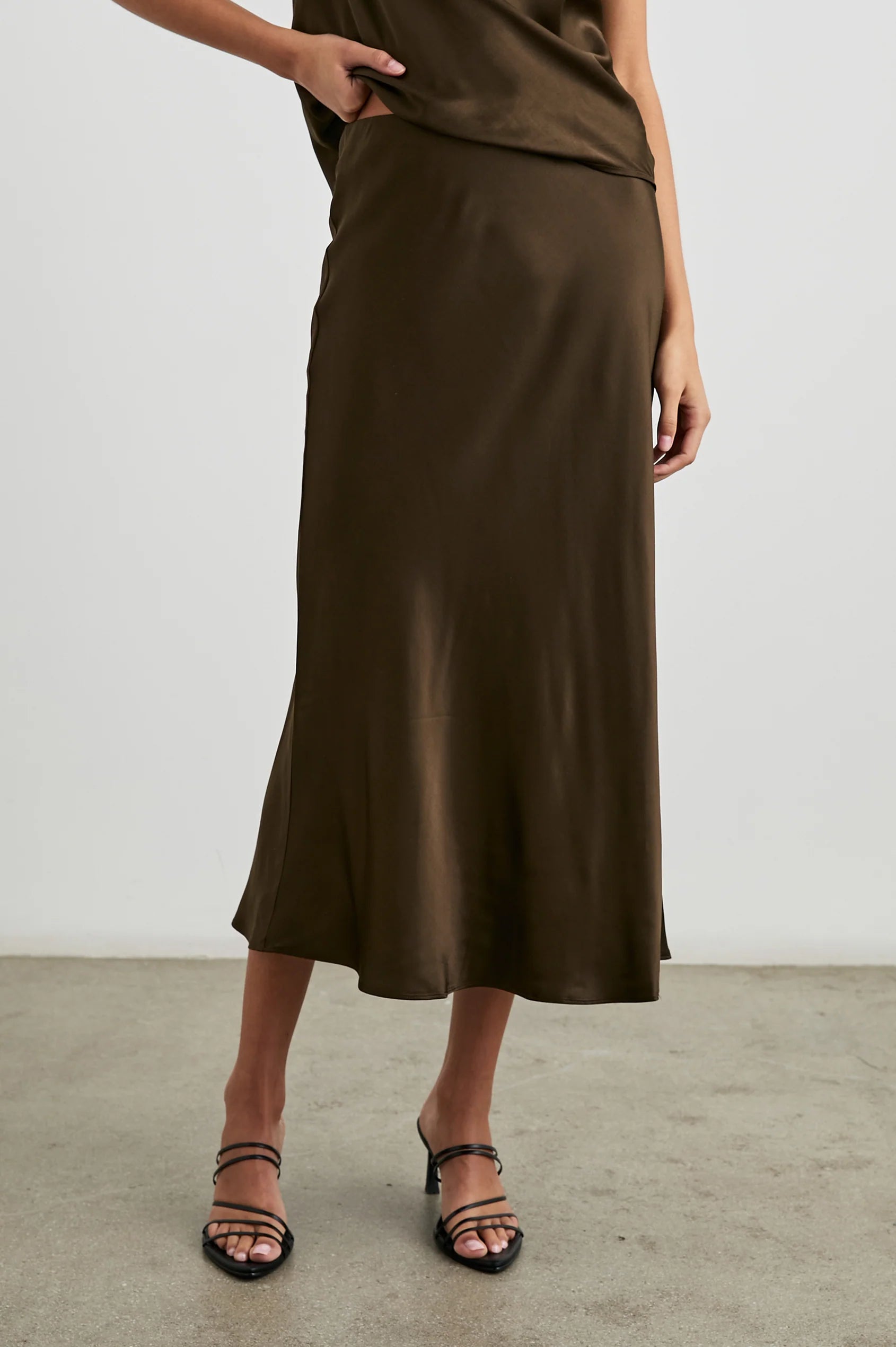 Dark brown bias cut slip skirt with elasticated waist