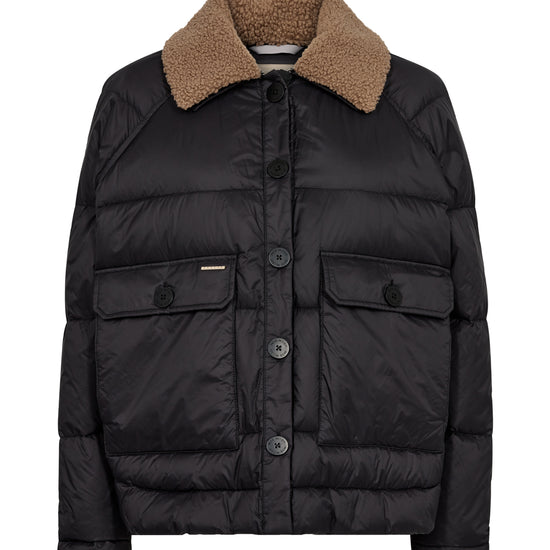 black quilt down jacket with shearling collar and 2 front pockets 