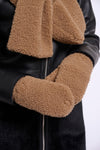 Aleida Teddy Gloves Toast