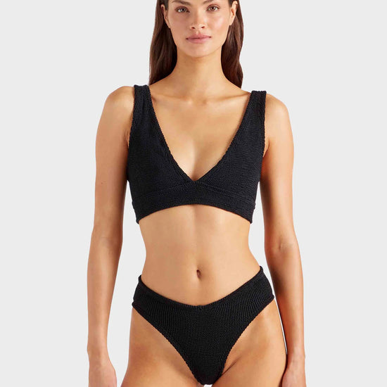 Close up model shot of black one size bikini from HunzaG