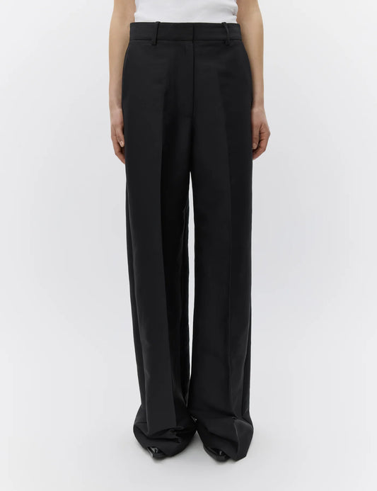 wide leg black suit trousers with belt loops model shot