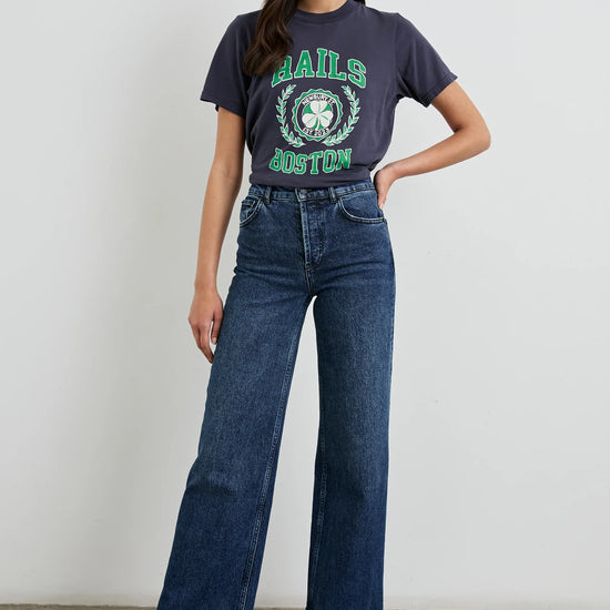 Boyfriend tee with green coloured rails Boston slogan