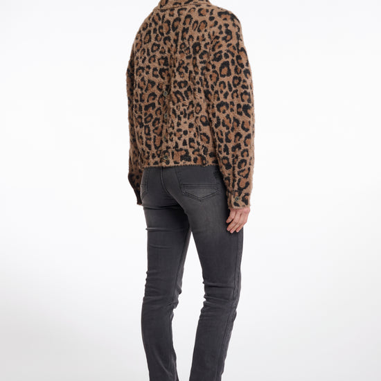 leopard print super soft short jacket with collar and patch pockets from rino and pelle rear view