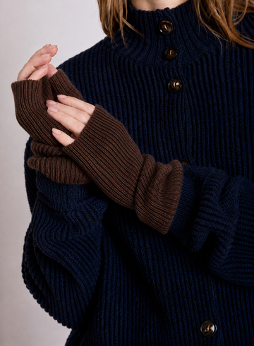 Leopoldine Wrist Warmer Brownie