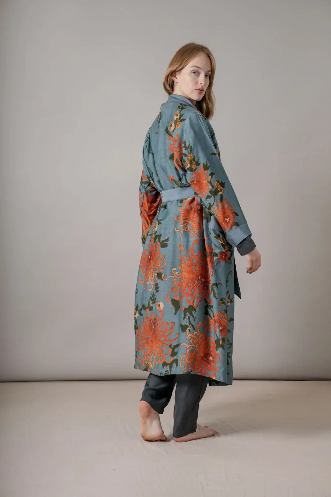 grey floral dressing gown rear view 