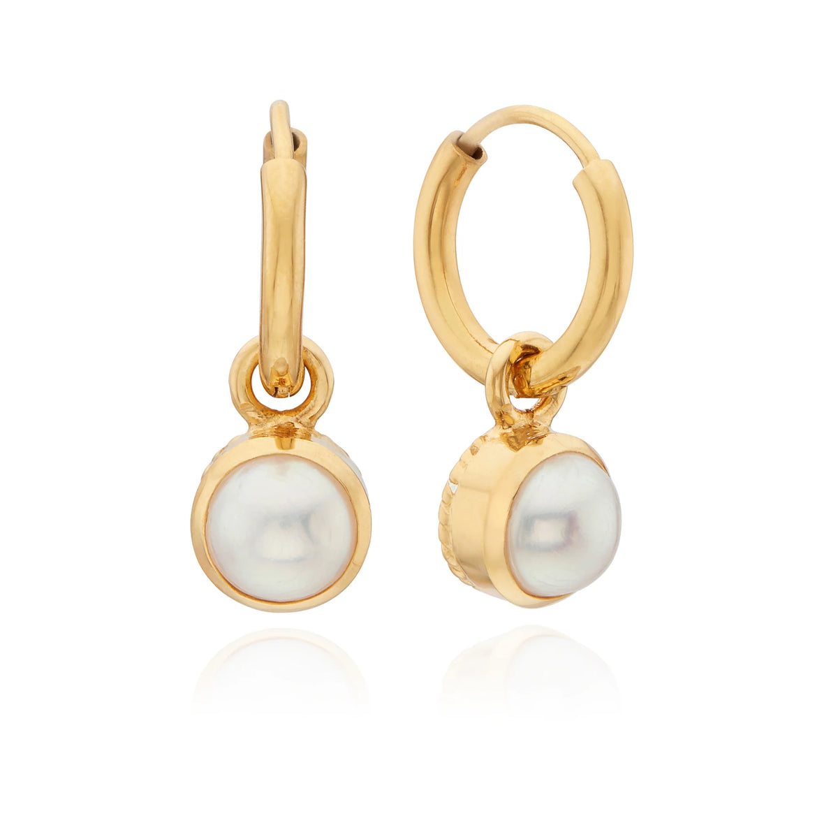 Gold hoops with reversible pearl or gold dotted pendant