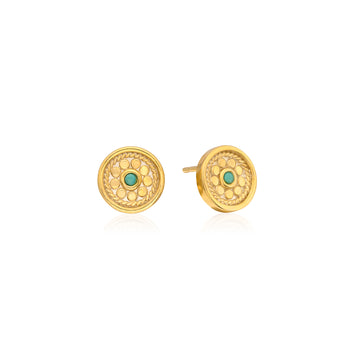 Flat Lay of stud earring, gold 